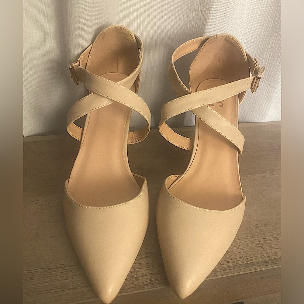 JG Size 10 Shoes